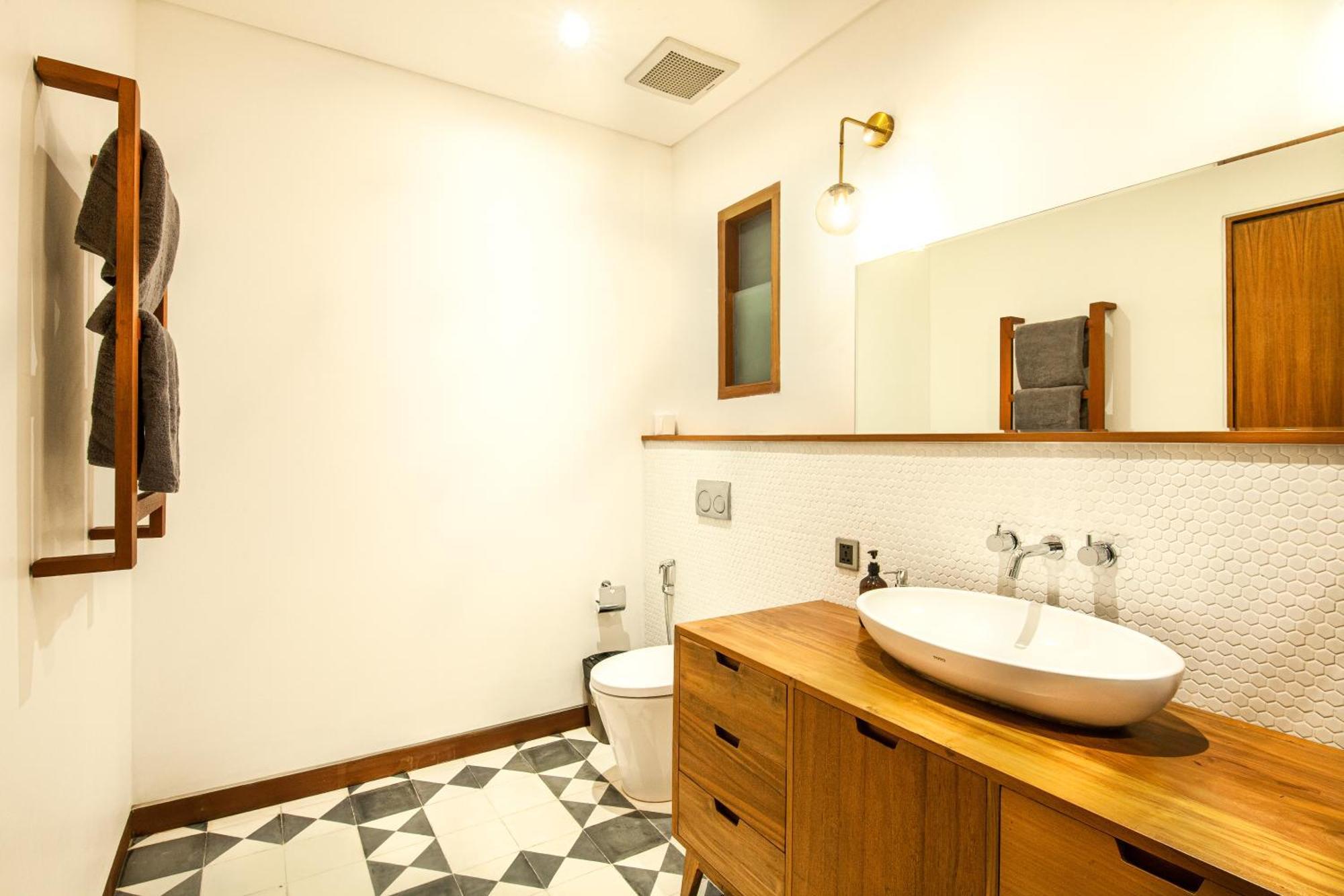New 5Br Villa, Enclosed Lounge, Canggu Oasis Luaran gambar